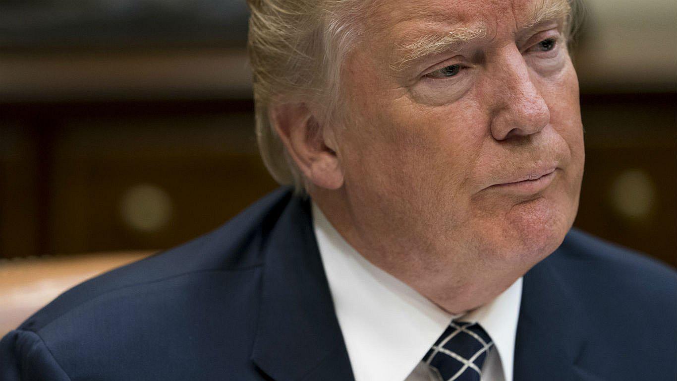 Donald Trump fracasa en su intento de eliminar el "Obamacare"