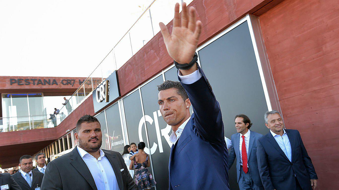 Cristiano Ronaldo es el hombre más seguido del mundo en redes sociales