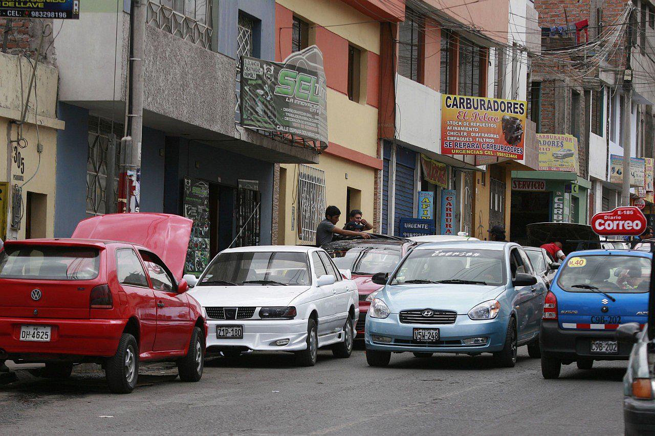 Alistan cambio de sentido vial para calle Puno