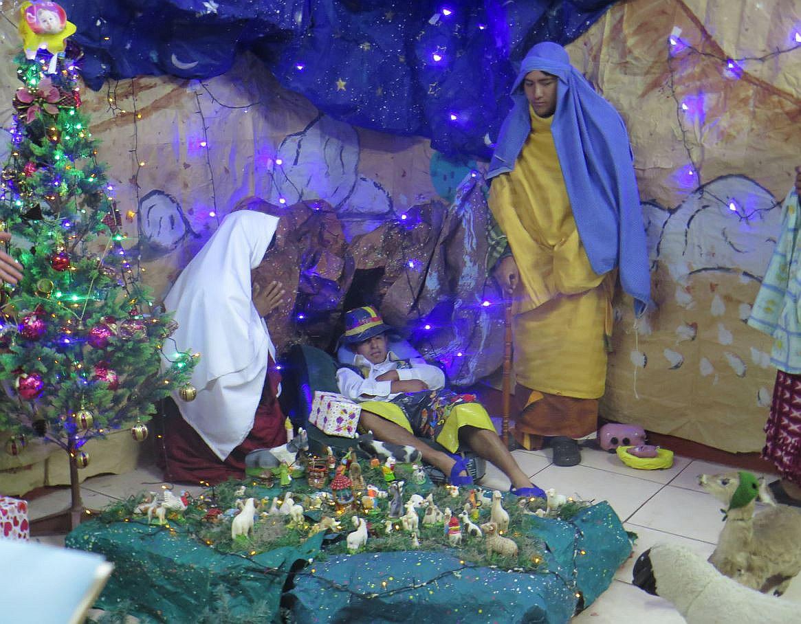 Huancayo: De 'choro' a Niño Jesús por Navidad (Fotos)