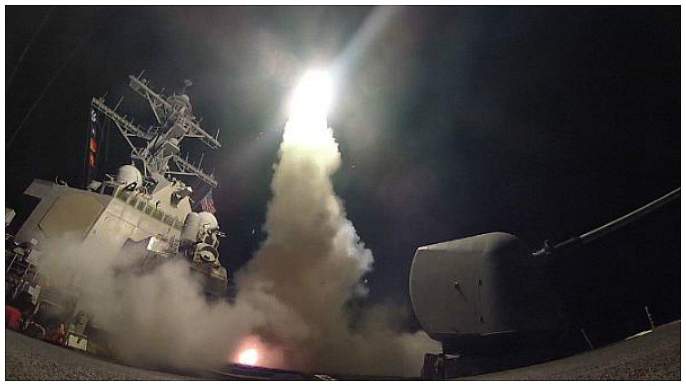 EE.UU. lanzó 59 misiles contra base militar del régimen sirio tras ataque químico [VIDEO]