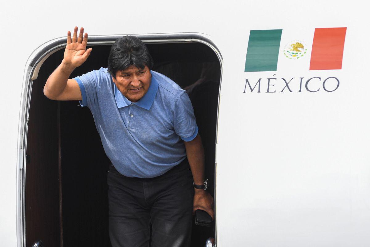 ► Asilo en México | El 12 de noviembre Evo Morales se asila en México. La senadora derechista Jeanine Áñez se proclama presidenta interina en un Parlamento sin el cuórum necesario. (AFP)