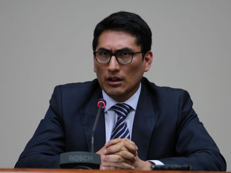 Joel Segura: "Yeni Vilcatoma se apresuró al pedir renuncia de Figallo"