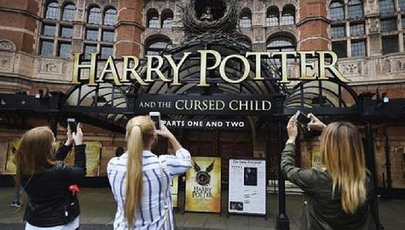 “Harry Potter y el niño maldito” gana nueve estatuillas en esta categoría