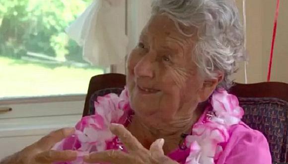 ​Mujer cumple 100 años y revela el sorprendente secreto de su longevidad