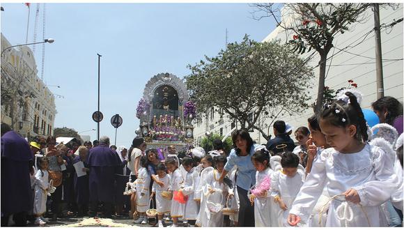 Chiclayo: Señor de los Milagros continúa su recorrido por la ciudad