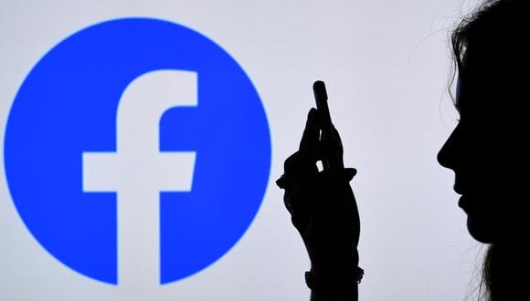 Facebook reporta caída a nivel mundial. (Foto: OLIVIER DOULIERY / AFP)