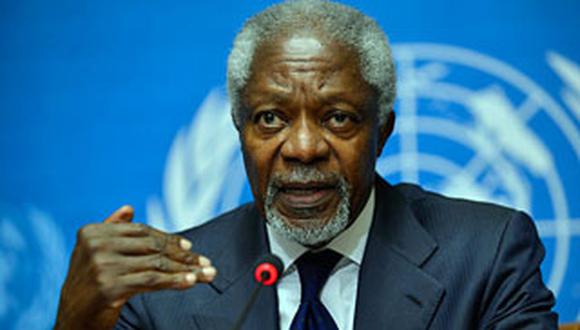 Kofi Annan: "Tony Blair hubiera podido impedir la guerra en Irak"