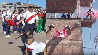 Policía Nacional, dalinas y patrulla canina en Huancayo alientan a la Selección Peruana (VIDEO)
