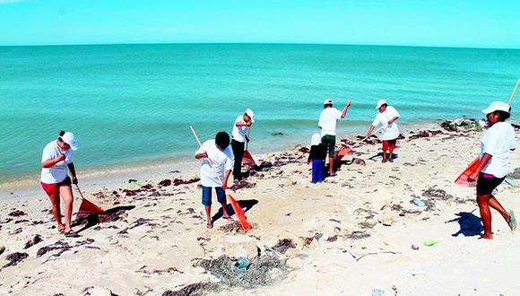 Impulsan limpieza en las playas turísticas