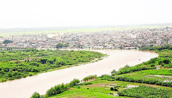 Más de 940 hectáreas de cultivo son inundadas por río