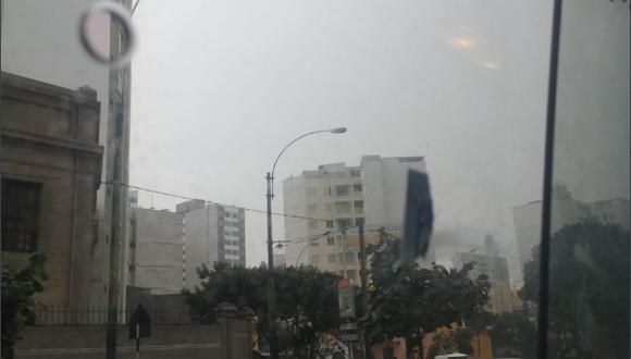 Llovizna ligera se registró en varios distritos de Lima esta mañana