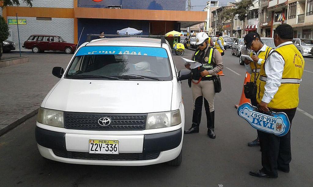 Propuesta de la MPT sanciona hasta con S/ 2 mil a taxistas