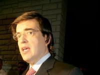 'Hija' de Jaime Bayly niega al escritor como padre