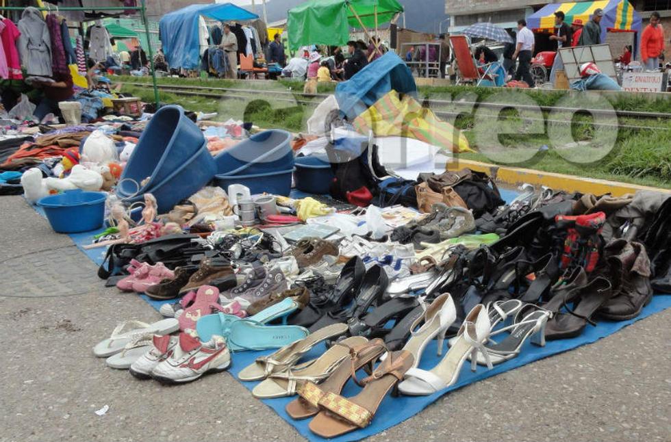 "Cachina" de Chilca ofrece los zapatos más baratos (Fotos)