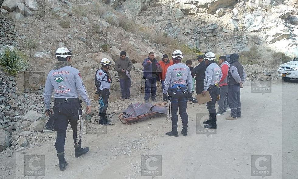 Auto cae a abismo de 200 m en la vía Tacna-Tarata y cuerpo de conductor fallecido es rescatado después de 20 h