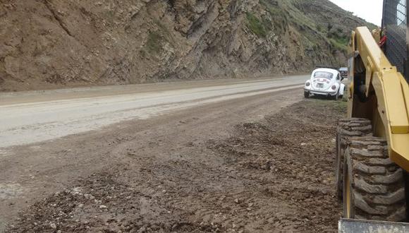​Chaclacayo: Se registra deslizamiento de rocas en Carretera Central