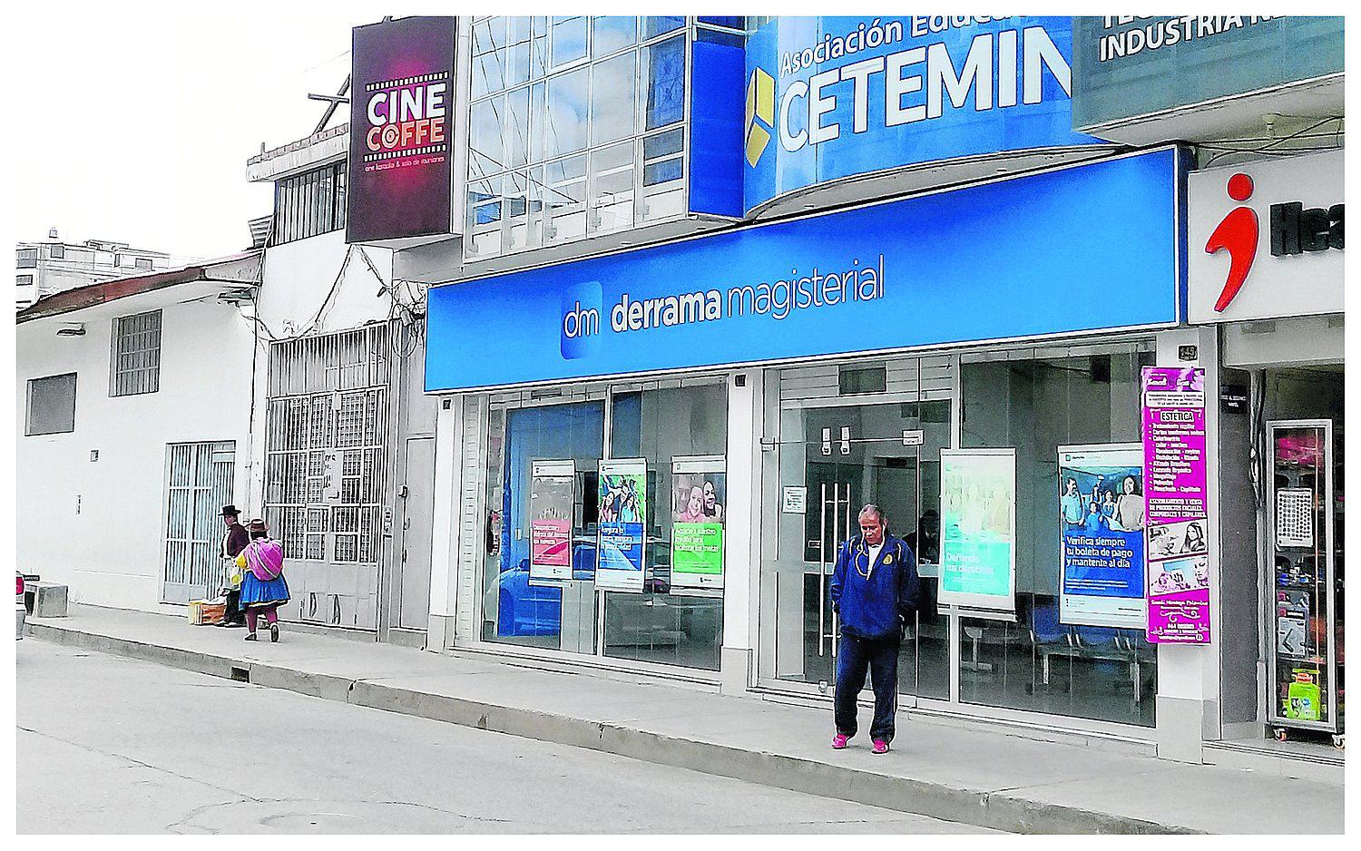 Intervención  de la Derrama Magisterial divide maestros