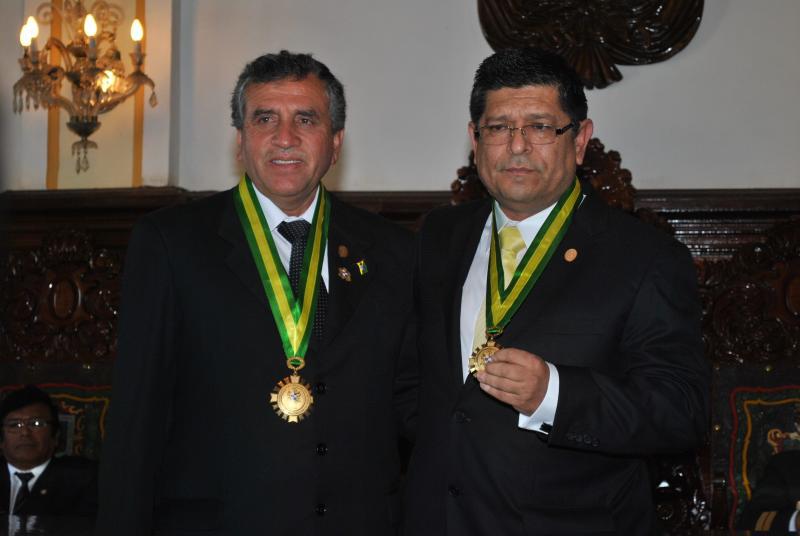 Medalla de la Ciudad a destacados iqueños