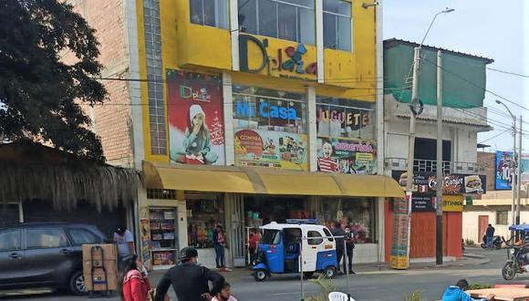 Una banda injertada entre peruanos y venezolanos sería la responsable del atraco al conocido local comercial.