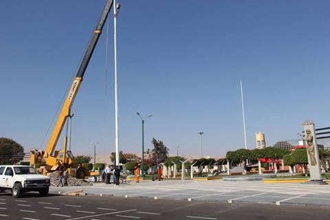 Instalan asta para la bandera más grande del país