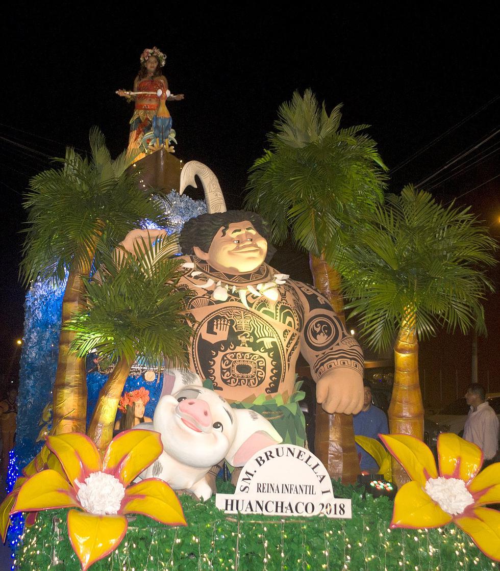 Huanchaco celebra Gran Corso del Carnaval (FOTOS) 