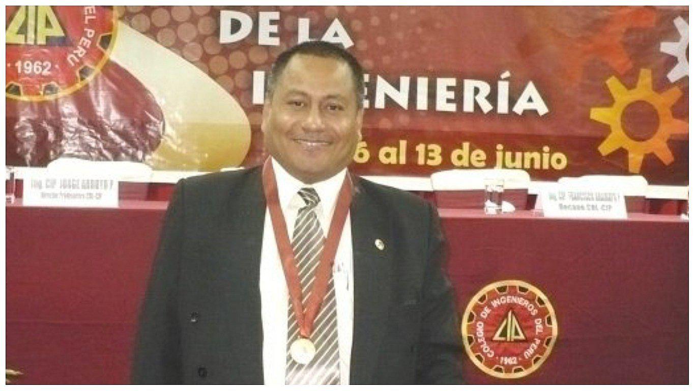 Denunciante le responde a Hilbck: "Yo he presentado la denuncia, soy ingeniero y no soy una persona inexistente"