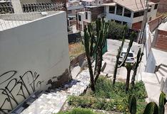 Agua de regadío se desborda en zona residencial de Cayma en Arequipa 