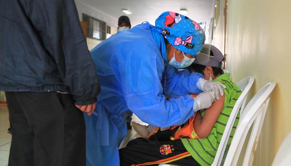 Vacuna niños de 10 a 11 años Huancayo     Foto: Jhefferson Meza