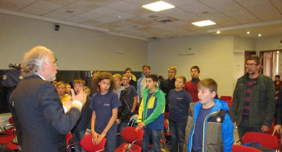 Niños cantores de San Florián darán concierto PERU CORREO