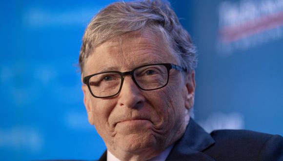 Bill Gates, fundador y filántropo de Microsoft, sonríe durante la Cumbre de Inversión Global en el Museo de Ciencias de Londres. (Foto: NICHOLAS KAMM / AFP)