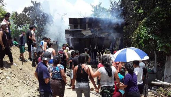 Dos hermanas, de 2 y 4 años, mueren al incendiarse su casa en Honduras. (Foto: Captura)