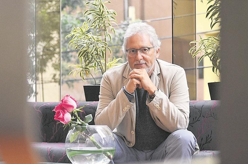 Héctor Abad Faciolince: “Mi mayor defecto como escritor es desanimarme”