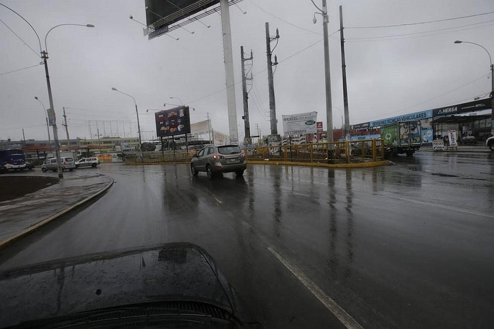 Lima: Neblina e intensa llovizna se registra en la capital (FOTOS)