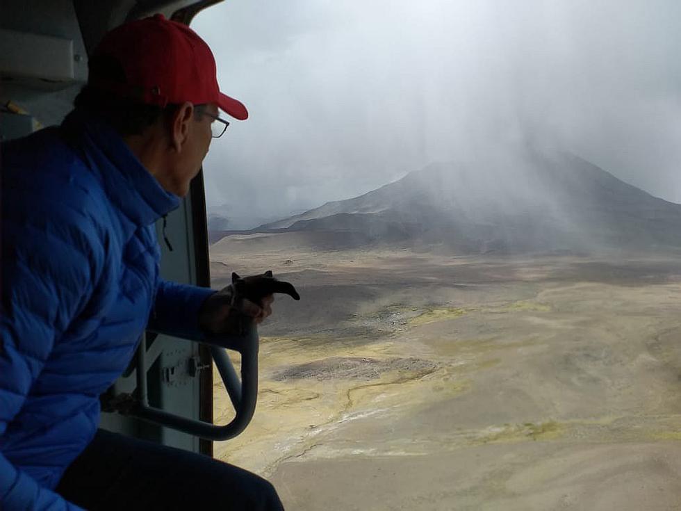 Martín Vizcarra llegó a Arequipa tras emergencia por erupción del volcán Ubinas (FOTOS Y VIDEO)