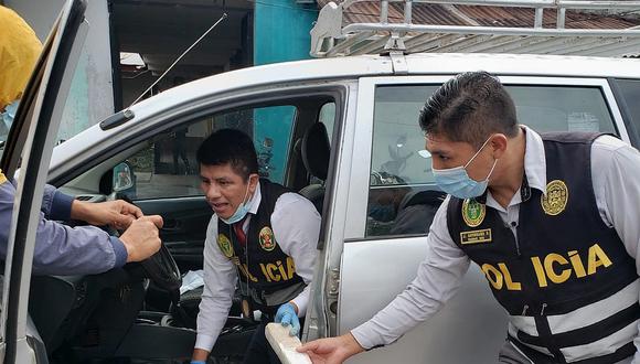 Traficantes caen con más de 40 kilos de cocaína acondicionada en vehículo 