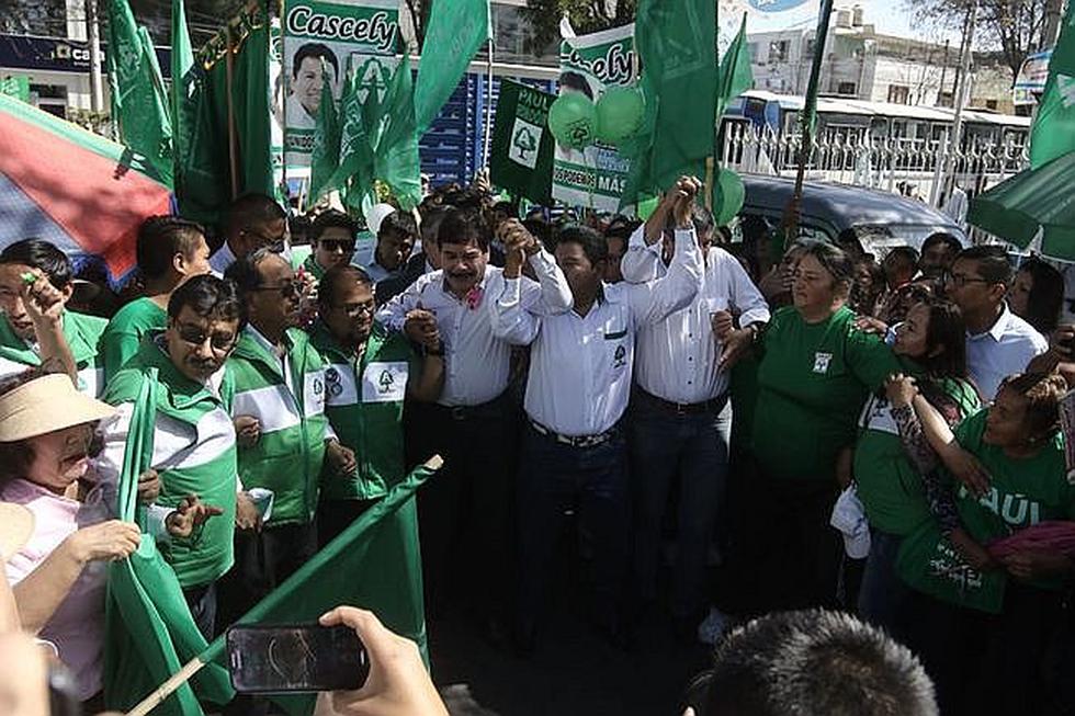 Candidatos por Arequipa Renace se inscribieron ante el JEE