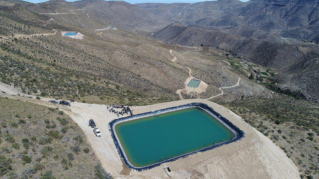 Construirán cientos de reservorios y qochas en cabeceras