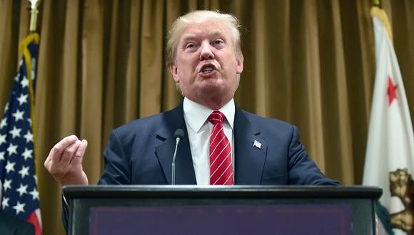 EEUU: Donald Trump encabeza los sondeos pese a escándalos