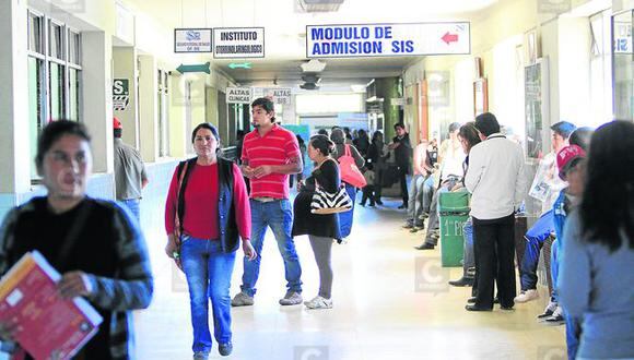 Arequipa: Trabajadores de hospital suspenden huelga