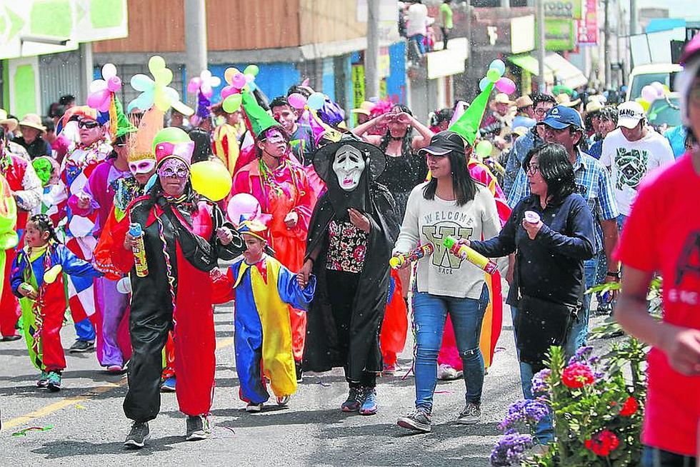 Acequia Alta celebra carnavales de antaño en el distrito de Cayma (FOTOS)