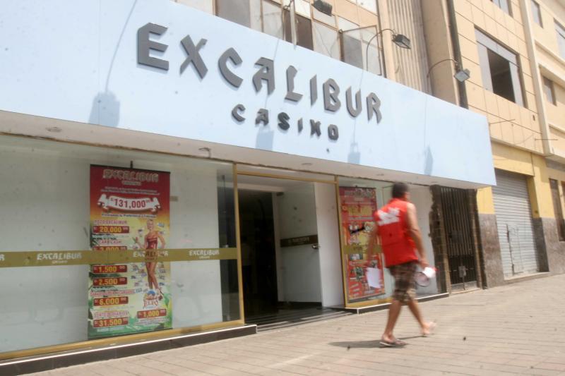 Asaltan casino en centro de Trujillo