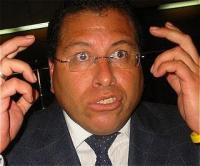 Phillip Butters: "Agredí a Carlín porque me saludó 'amanerado'"