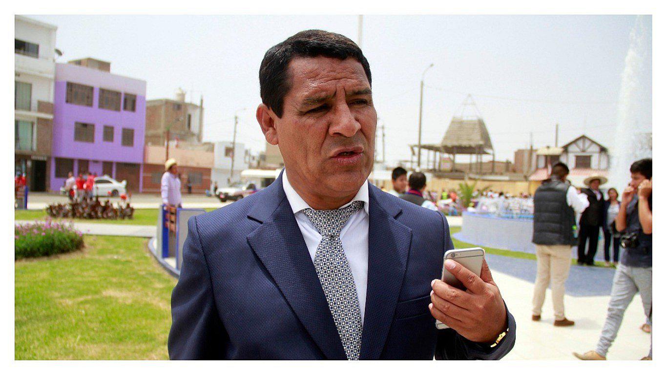 Declaran improcedente casación presentada por Carlos Vásquez Llamo por sentencia