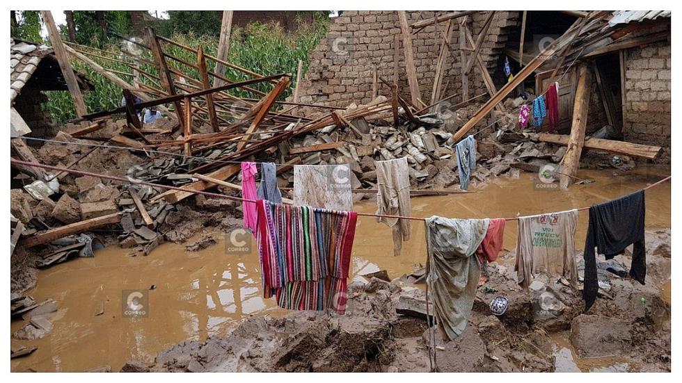 Deslizamientos provocan daños en viviendas y cultivos en Huancayo (FOTOS)