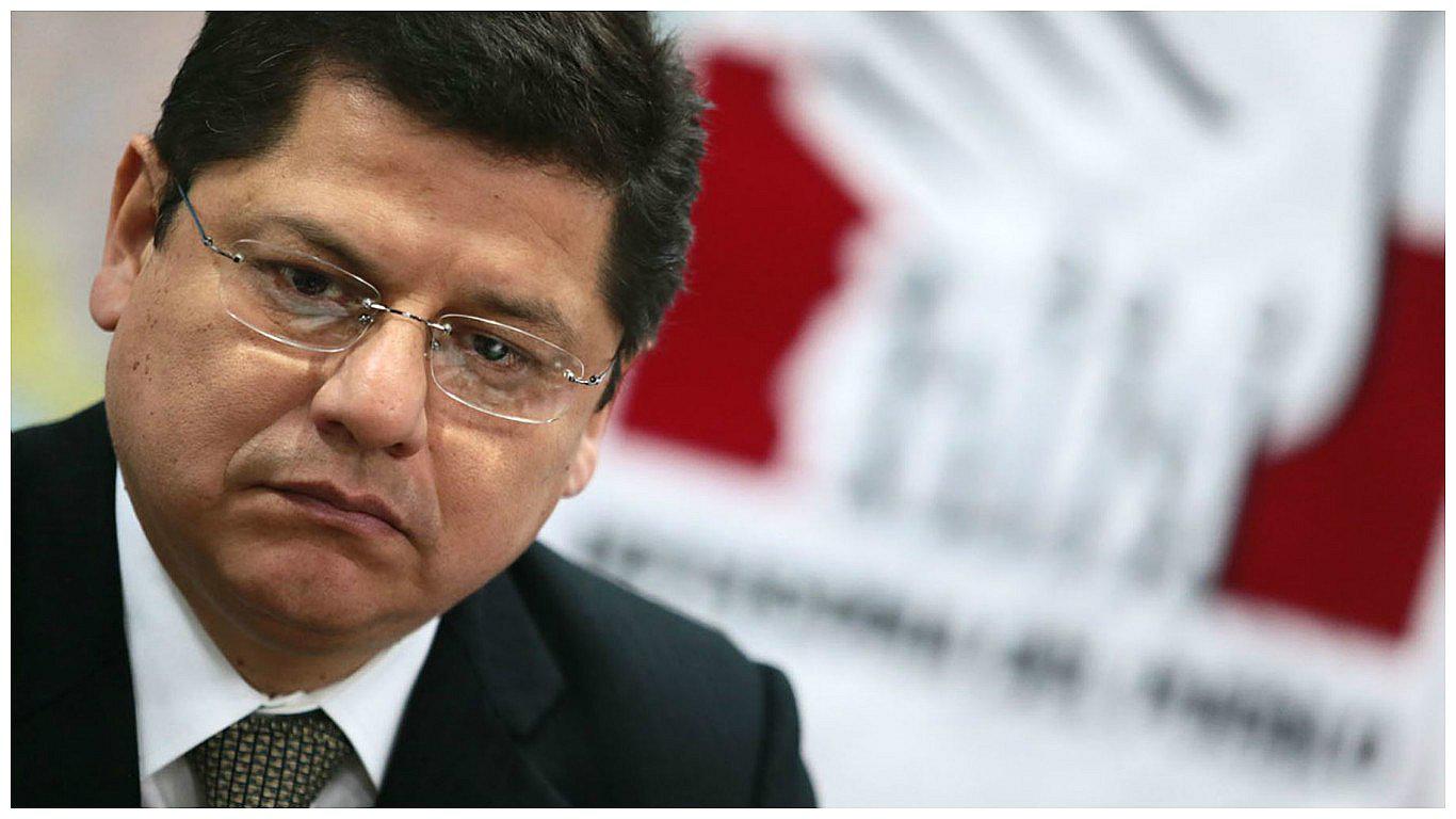 Eduardo Vega "Algunas investigaciones están demorando mucho"