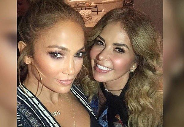 Jennifer Lopez saluda a Gloria Trevi en concierto (VIDEO)