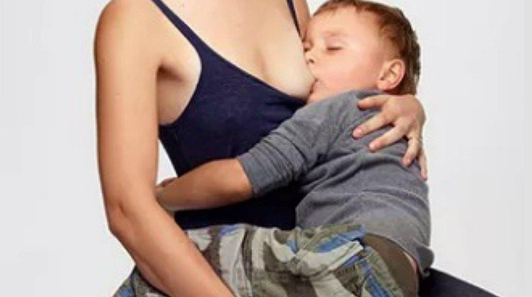 Lactancia Materna: ¿Es bueno amamantar a un niño hasta los 5 años?