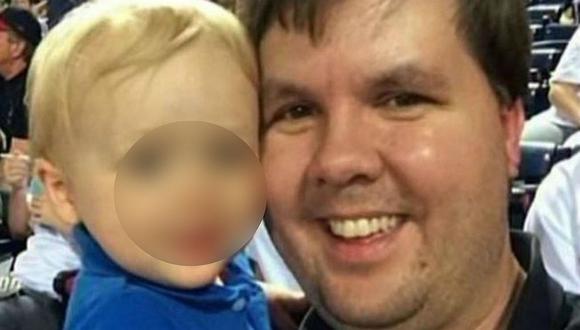 Fue condenado a cadena perpetua por dejar morir a su hijo para mandar mensajes sexuales
