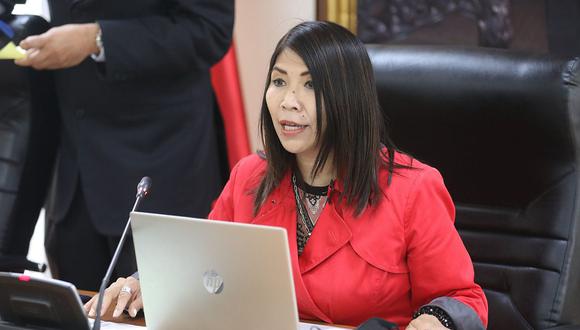 María Cordero Jon Tay ha sido acusada con audios de haber recortado sueldo a un trabajador parlamentario. (Foto: Congreso)